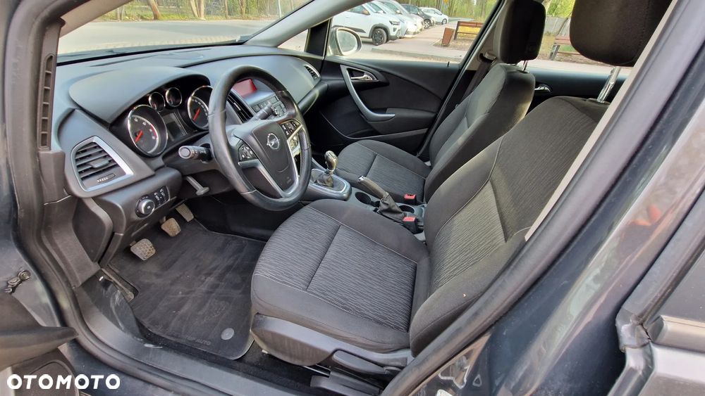 Opel Astra 1.4 T Enjoy - 13