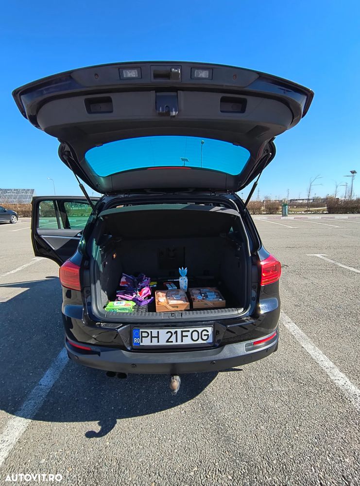Volkswagen Tiguan - 10
