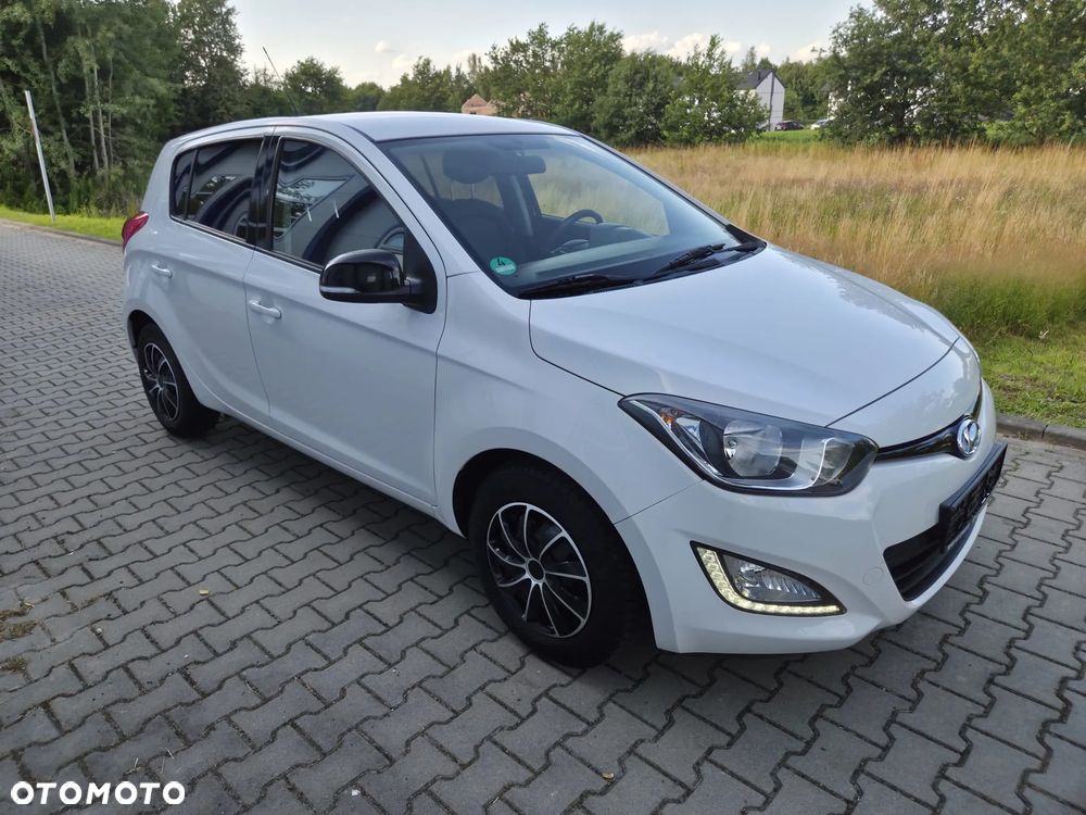 Hyundai i20 1.2 Fifa World Cup Edition - 10
