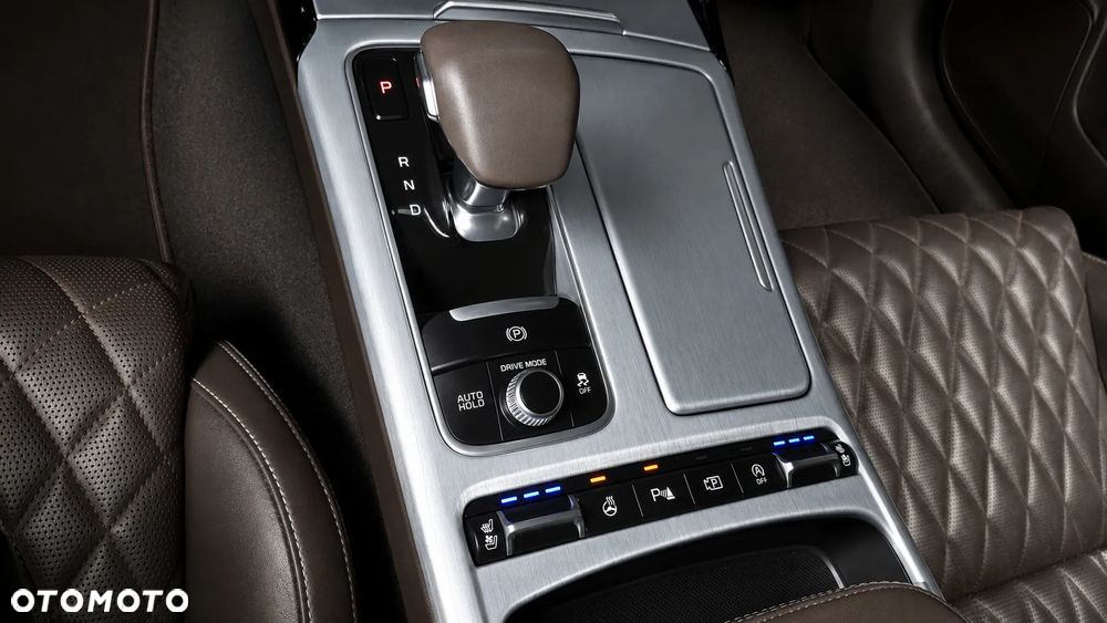 Kia Stinger - 16