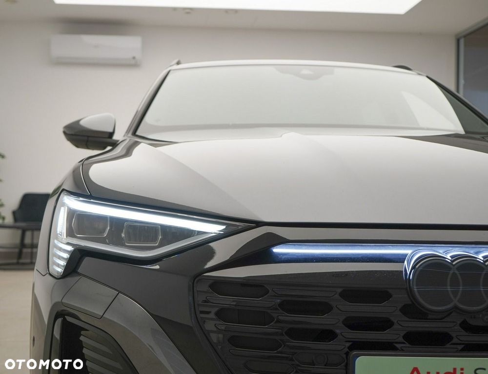 Audi Q8 e-tron - 9