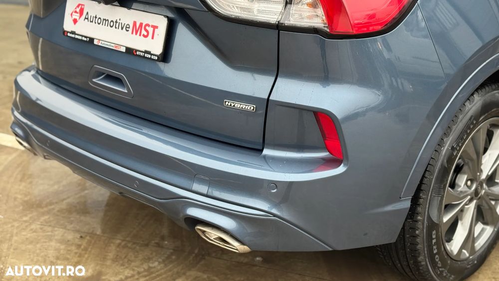 Ford Kuga 2.5 Duratec FHEV 4x4 ST-LINE X - 36