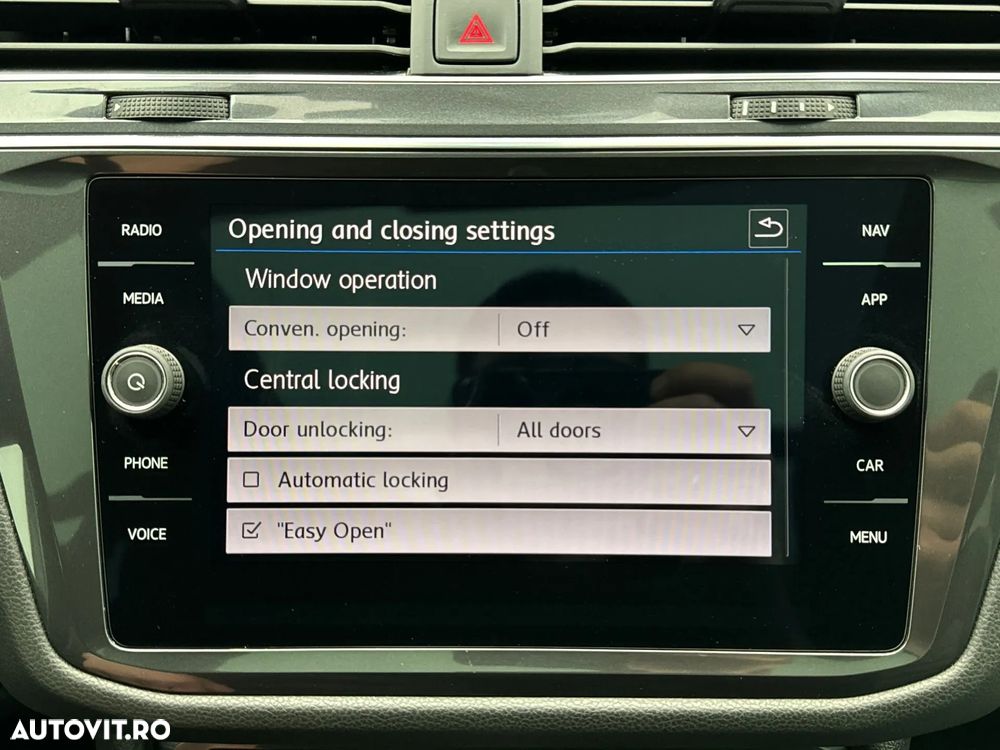 Volkswagen Tiguan Allspace 2.0 TDI SCR DSG Comfortline - 20