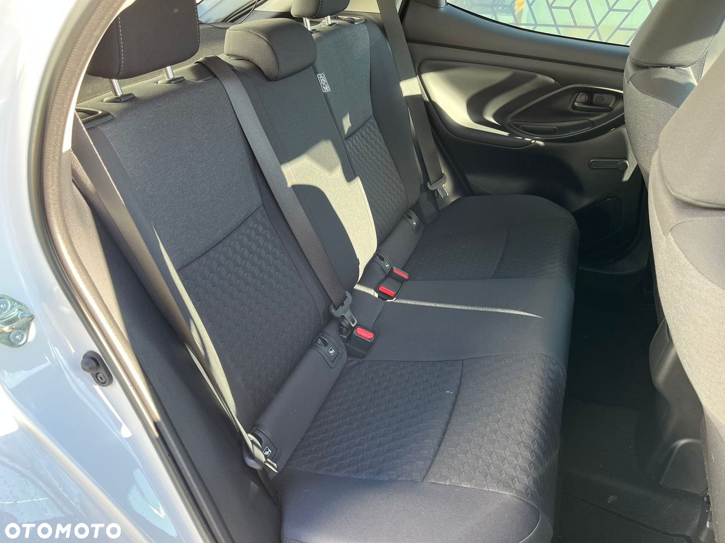 Toyota Yaris - 22