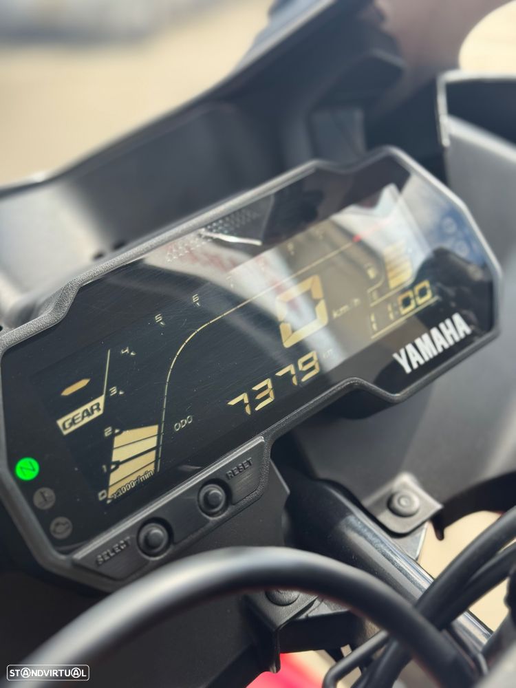 Yamaha YZF r125 - 7