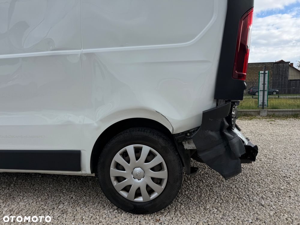 Opel Vivaro - 22