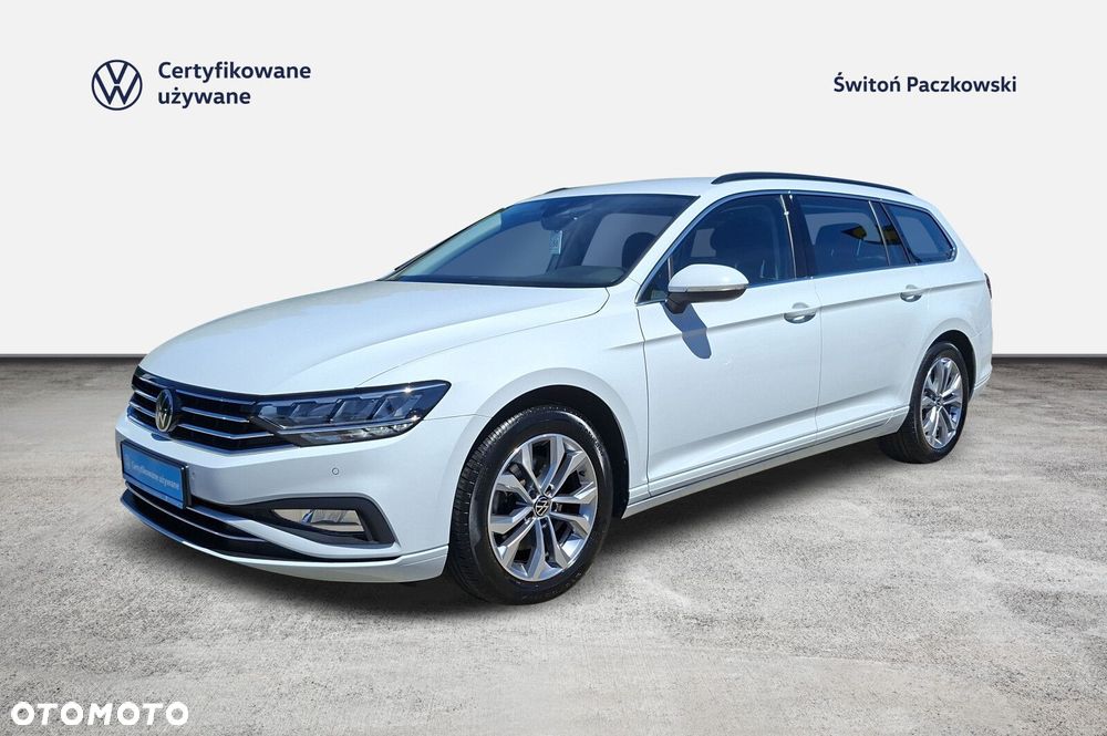 Volkswagen Passat - 1