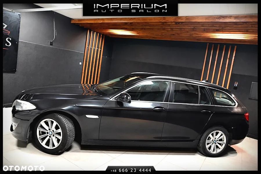 BMW Seria 5 525d Touring Modern Line - 3