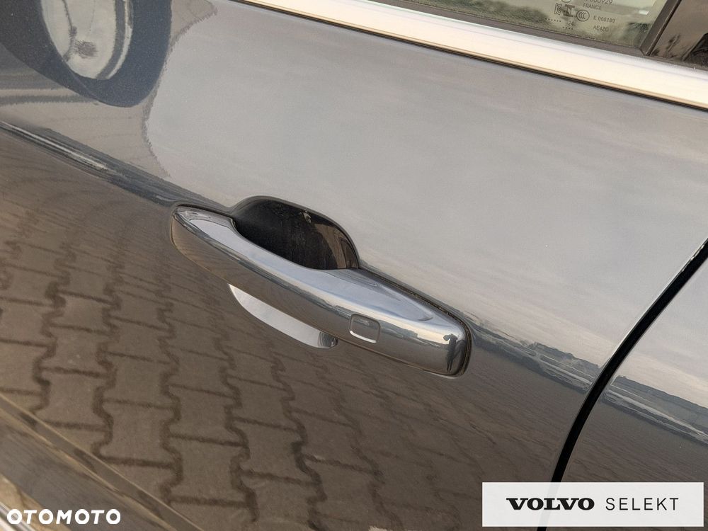 Volvo XC 60 - 38