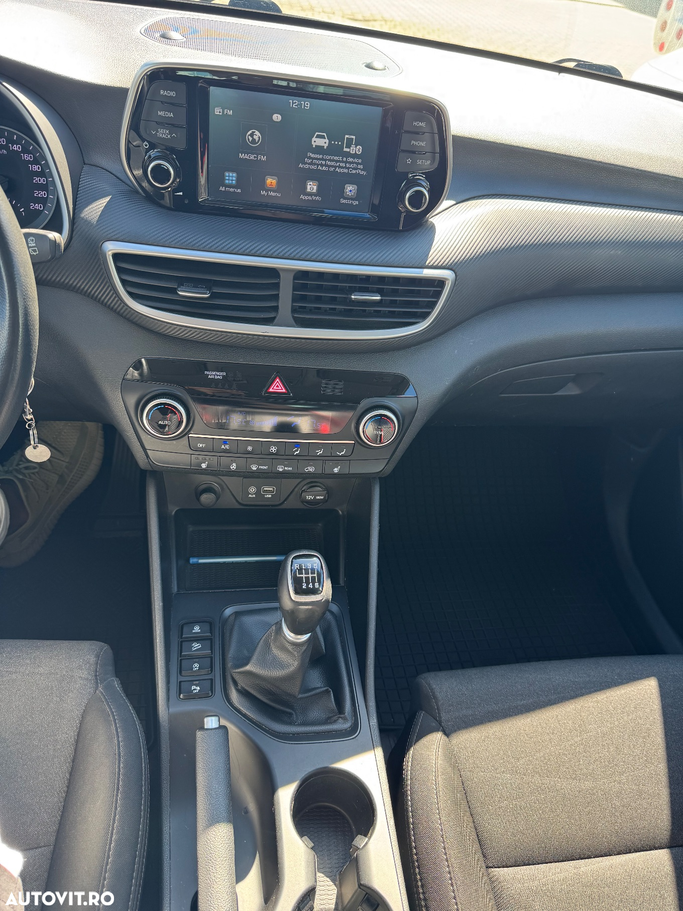 Hyundai Tucson 1.6 CRDi 4WD 6MT Style - 8