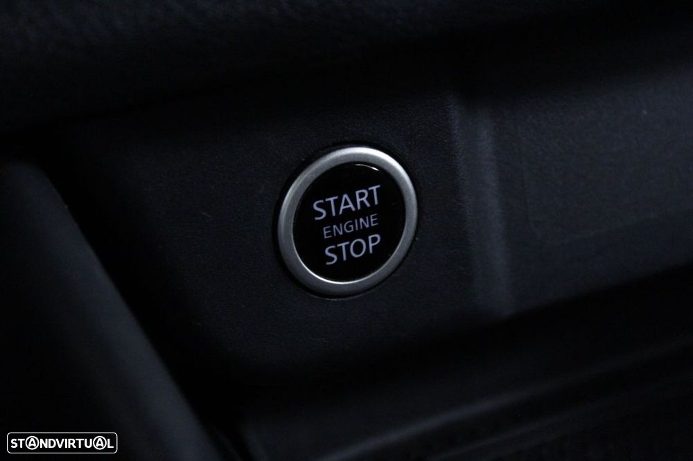Nissan Qashqai 1.3 DIG-T N-Connecta LED - 30