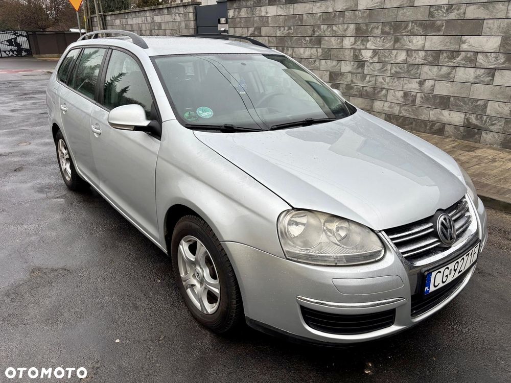 Volkswagen Golf 1.9 TDI DSG DPF Trendline - 3