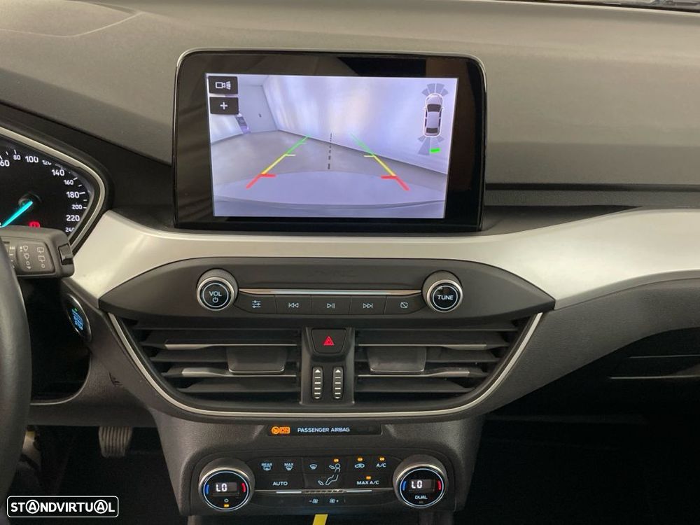 Ford Focus 1.0 EcoBoost Titanium - 20