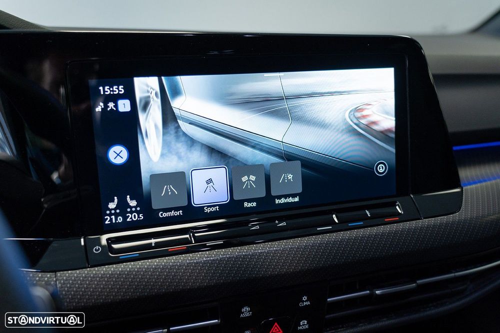 VW Golf 2.0 TSI R DSG - 38