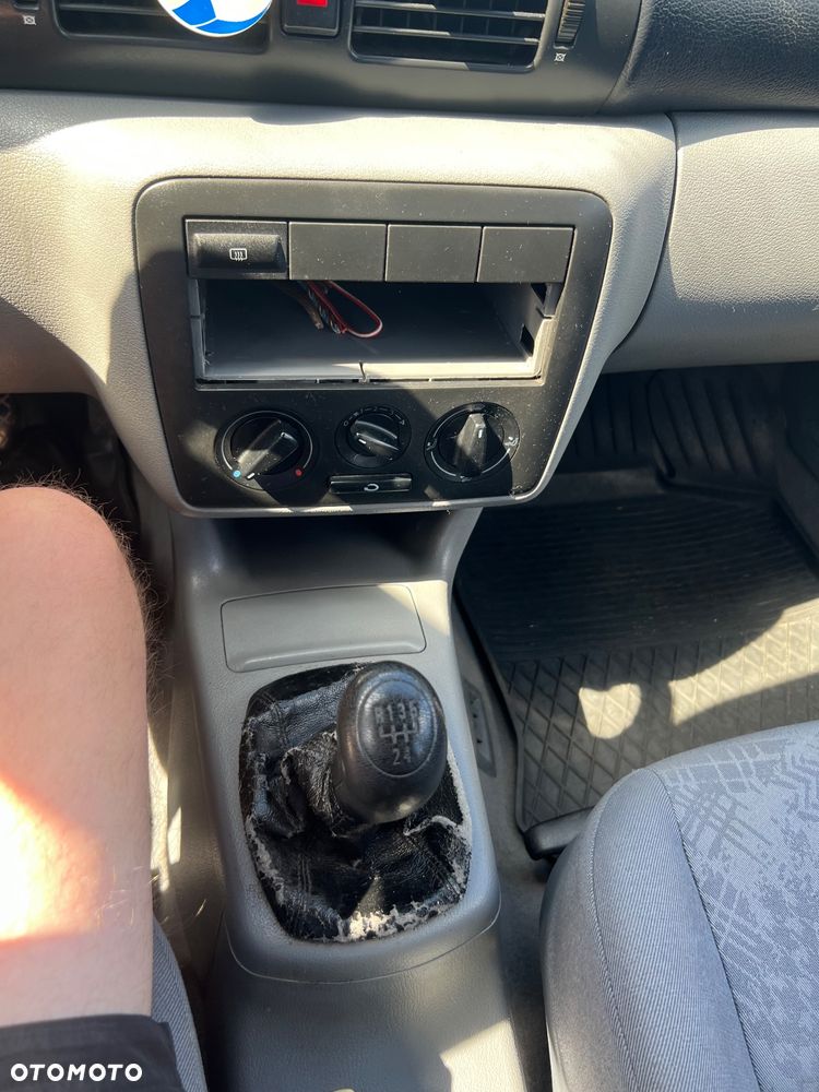 Skoda Octavia 1.6 Classic - 14