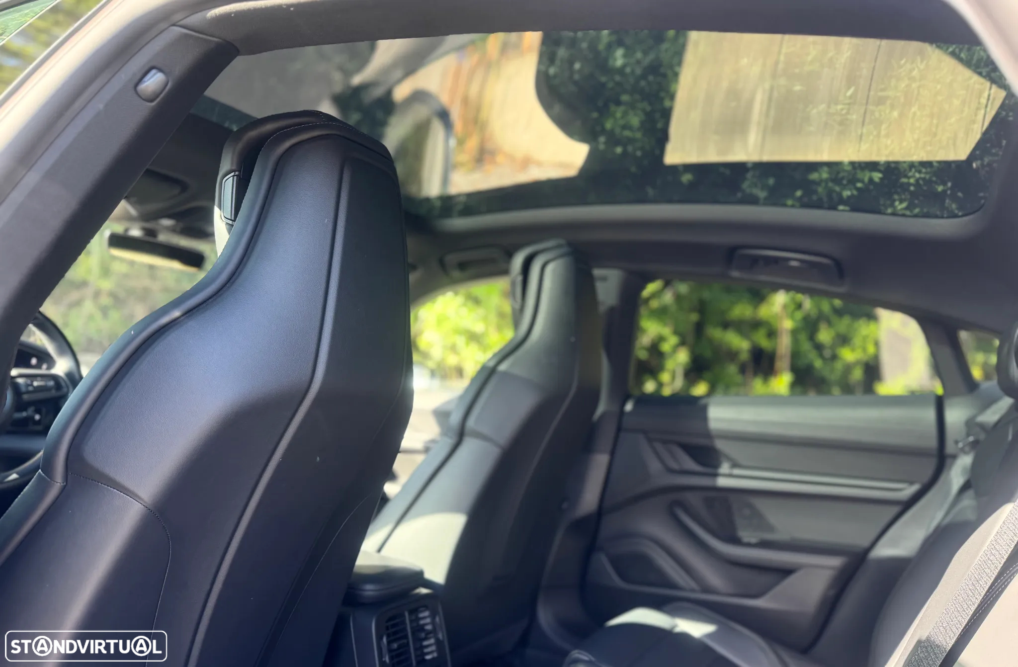 Porsche Taycan Bateria Performance Plus - 28