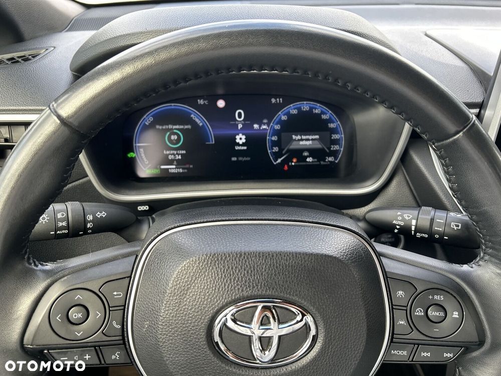 Toyota Corolla Cross - 11
