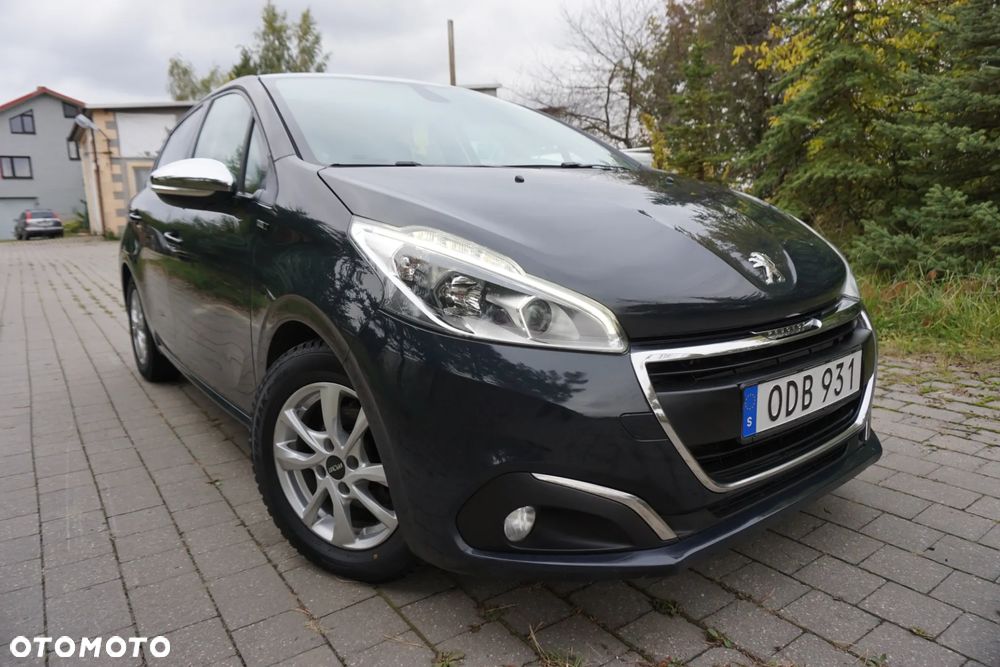 Peugeot 208 - 9