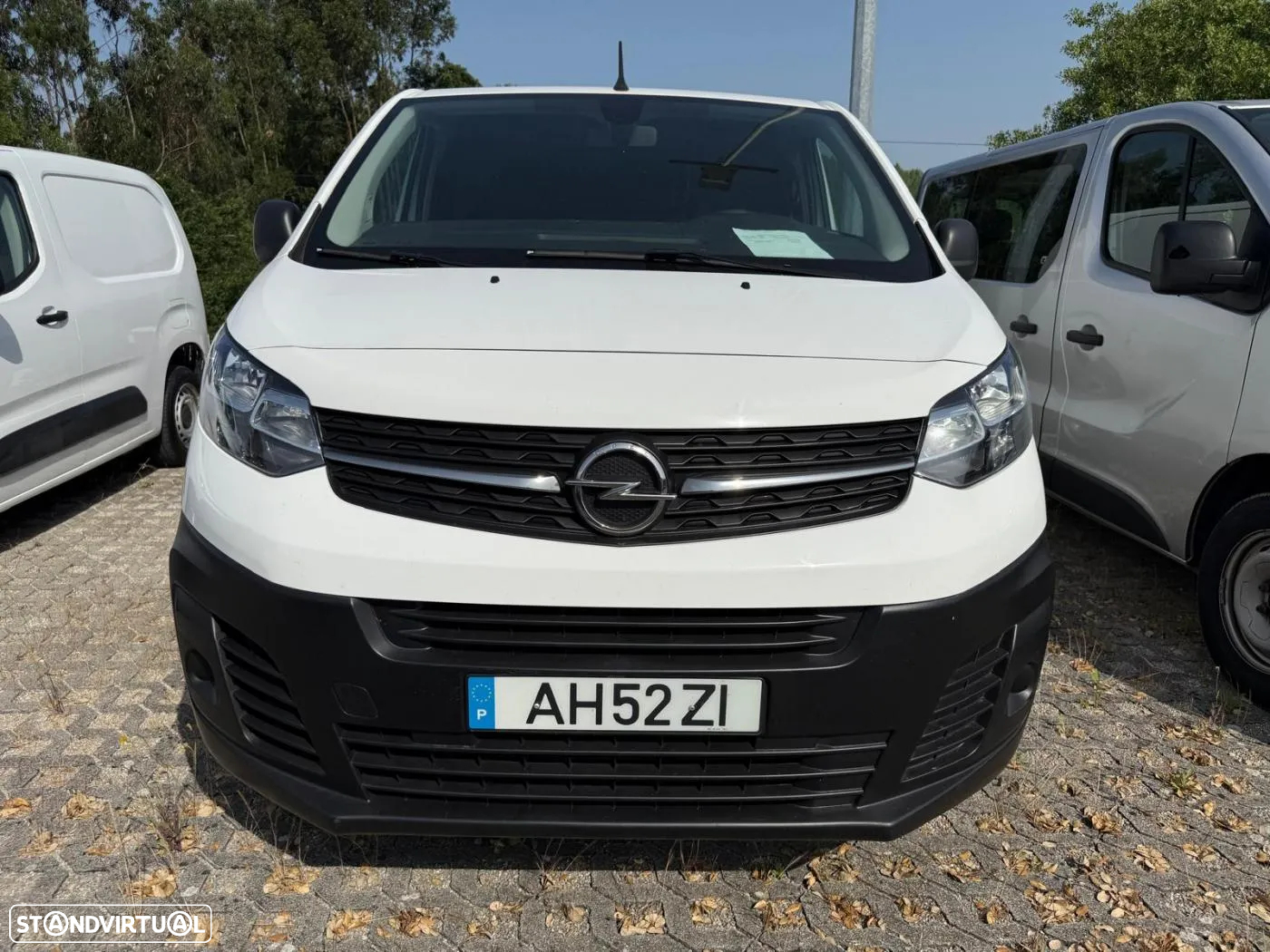 Opel Vivaro 1.5 CDTi L1H1 Essentia - 3