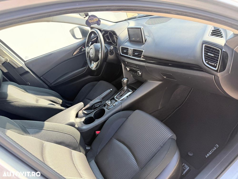 Mazda 3 SKYACTIV-D 150 Automatik Sports-Line - 9