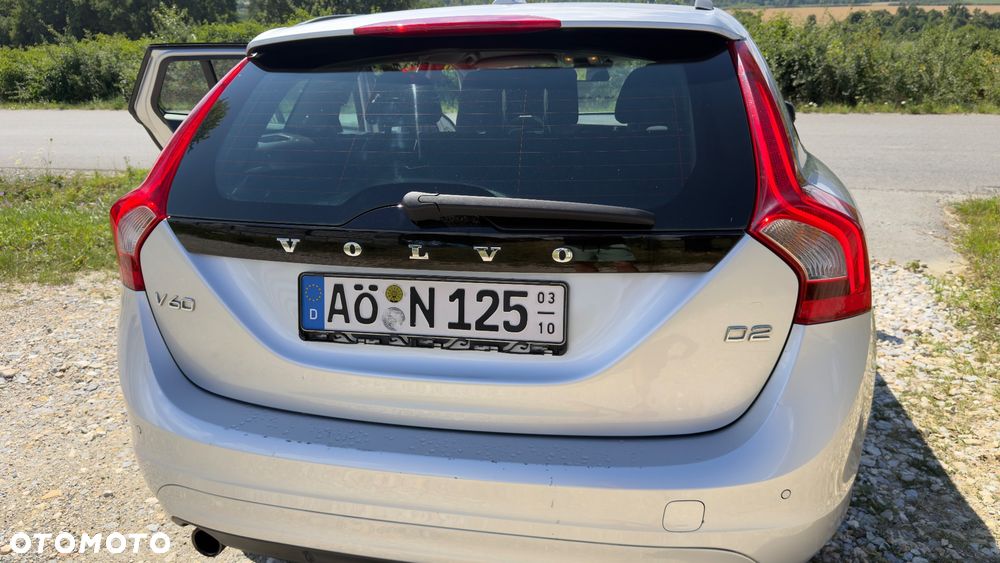 Volvo V60 D2 Edition - 9