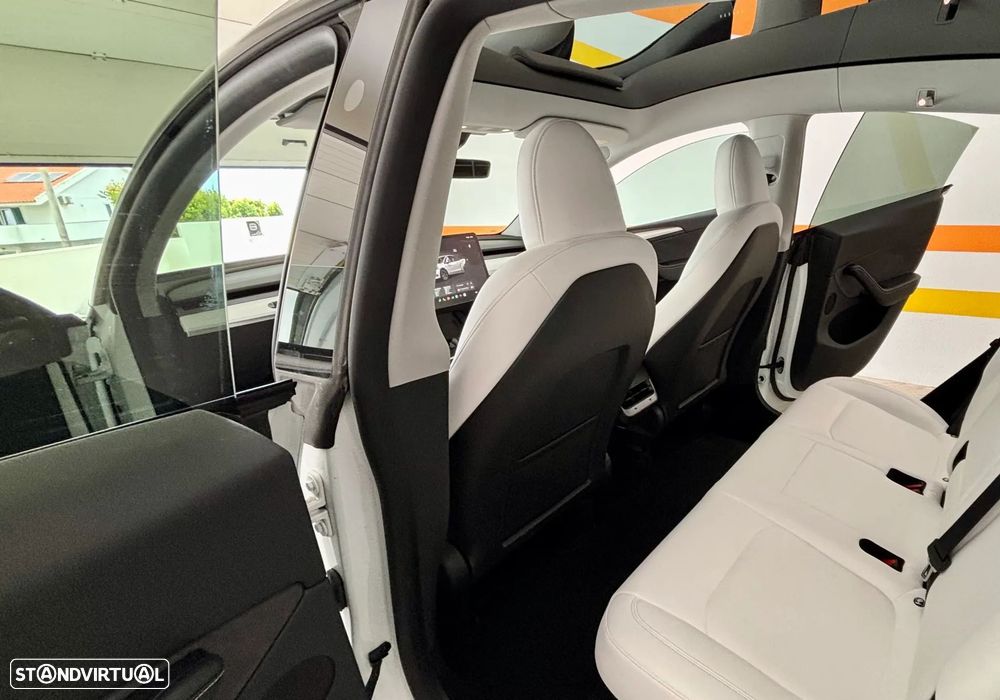Tesla Model Y Tração Traseira - 16