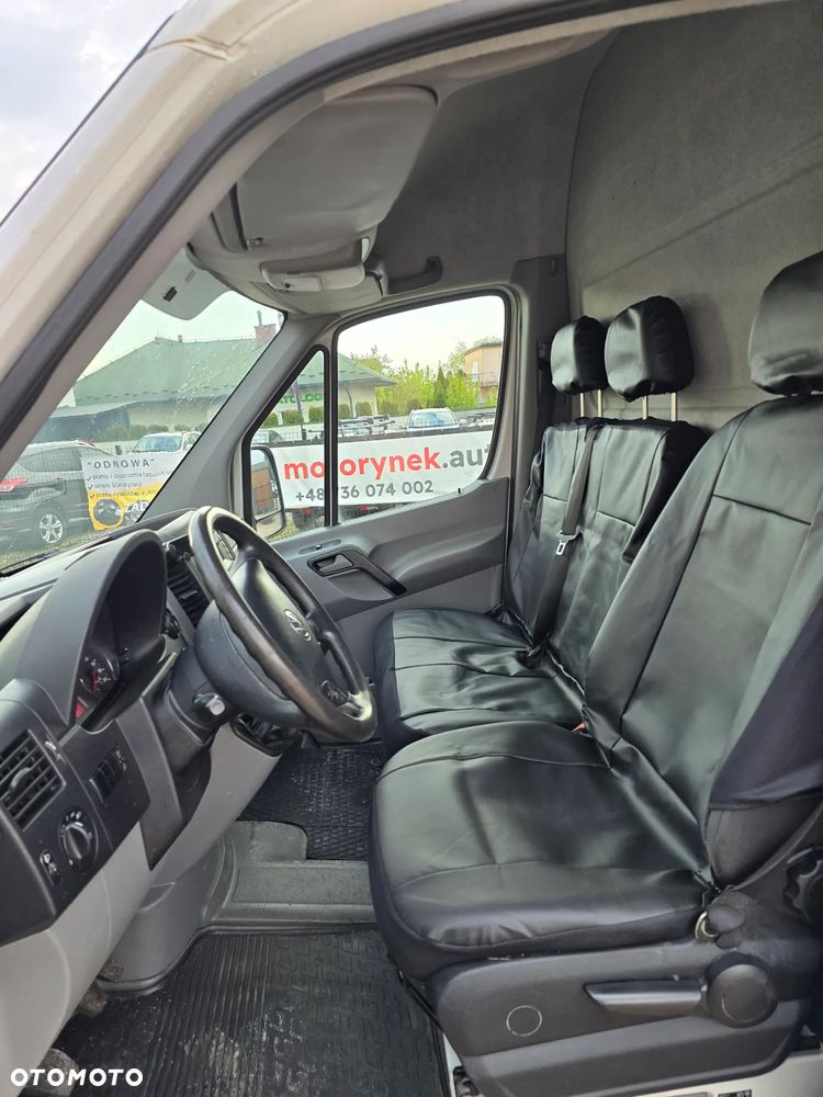 Volkswagen Crafter - 11
