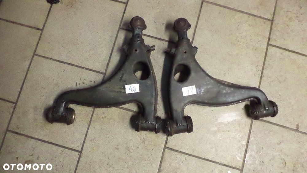Wahacz prawy lewy MERCEDES W124 E320 240254 240260 - 1