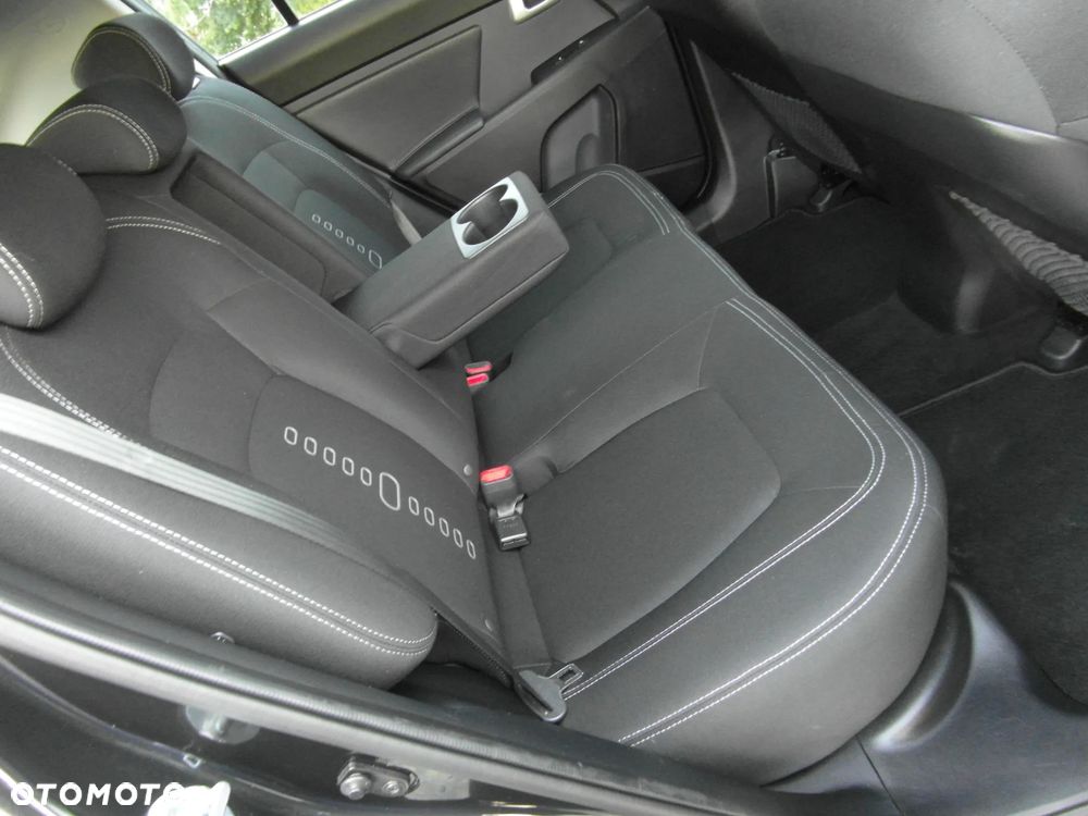 Kia Sportage 1.7 CRDI 2WD Vision - 29
