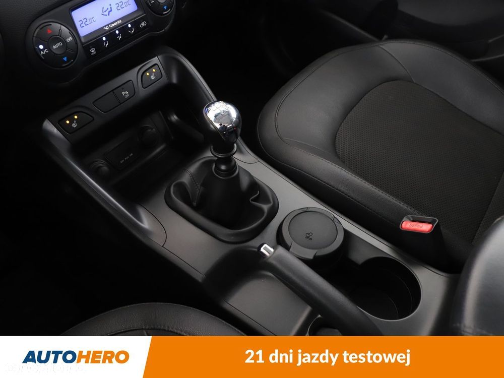 Hyundai ix35 1.6 GDI Premium 2WD - 24