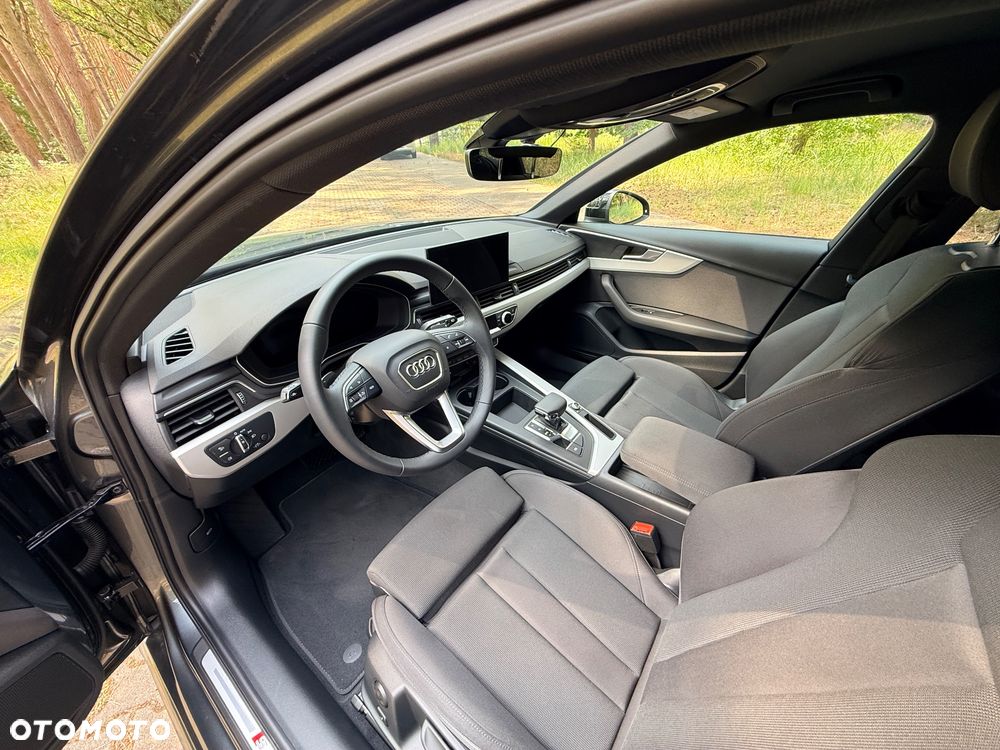 Audi A4 Avant 40 TDI mHEV S Line S tronic - 13