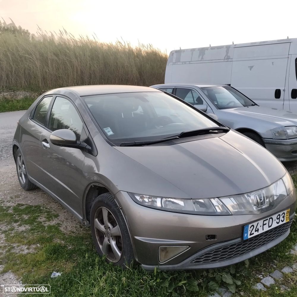 Honda Civic 1.4 Comfort - 2