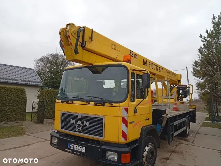 MAN Wumag WT 320 - 1