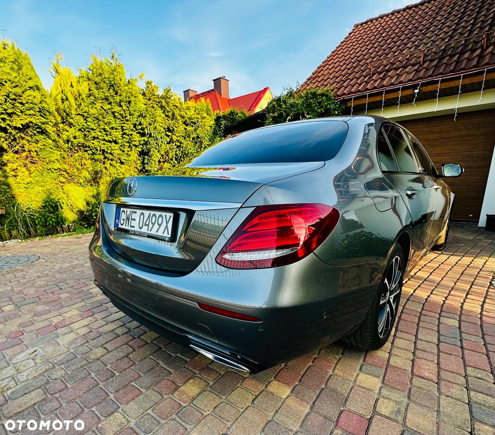 Mercedes-Benz Klasa E 220 d 9G-TRONIC - 3