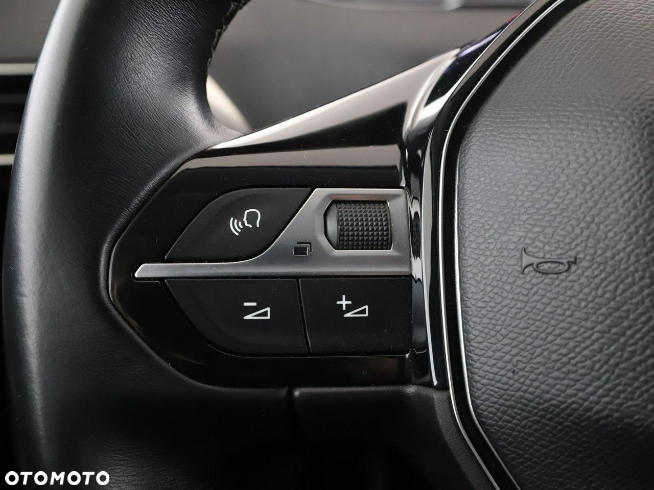 Peugeot 5008 1.5 BlueHDi Allure S&S - 34