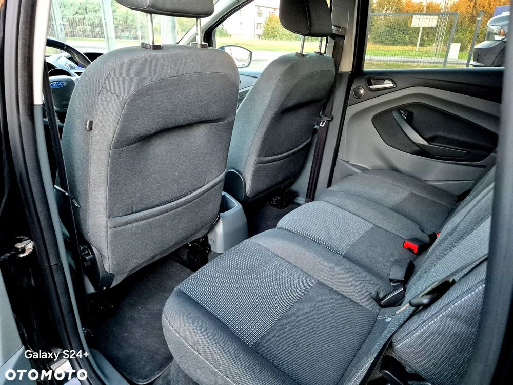 Ford C-MAX - 10