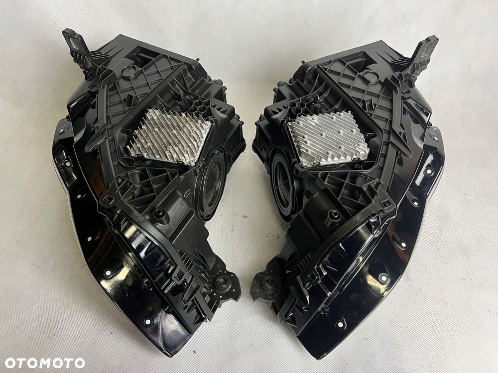AUDI Q3 83A FULL LED LAMPA LEWA PRAWA REFLEKTOR LEWY PRAWY DEMONTAŻ - 11