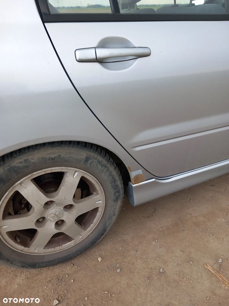 Mitsubishi Lancer 1.6 Comfort - 13