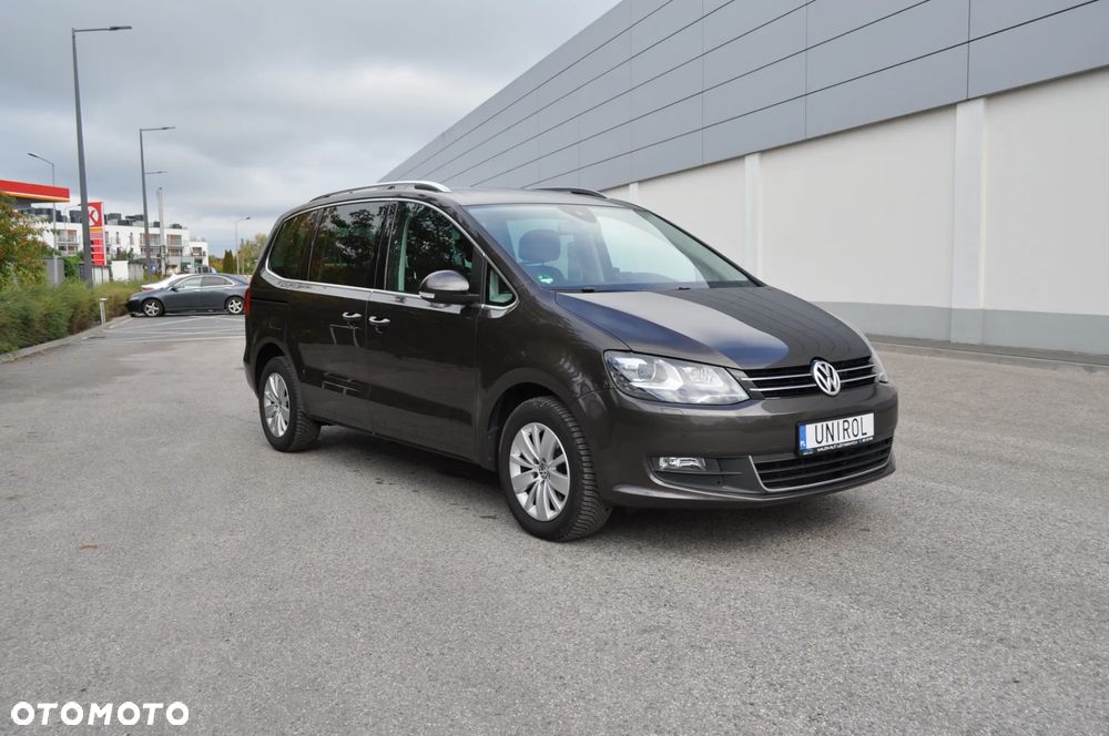 Volkswagen Sharan 2.0 TDI Highline DSG - 4