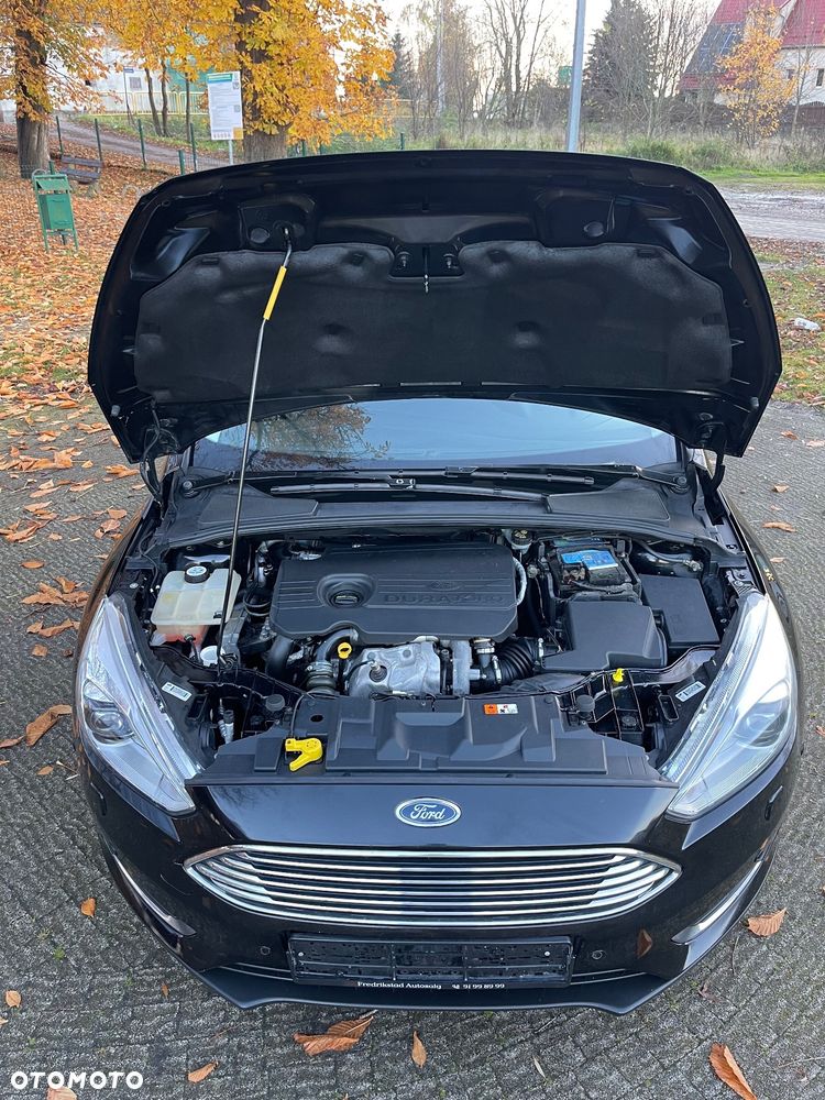 Ford Focus SW ver-turnier-1-5-ecoblue-start--stopp--system-titanium - 18