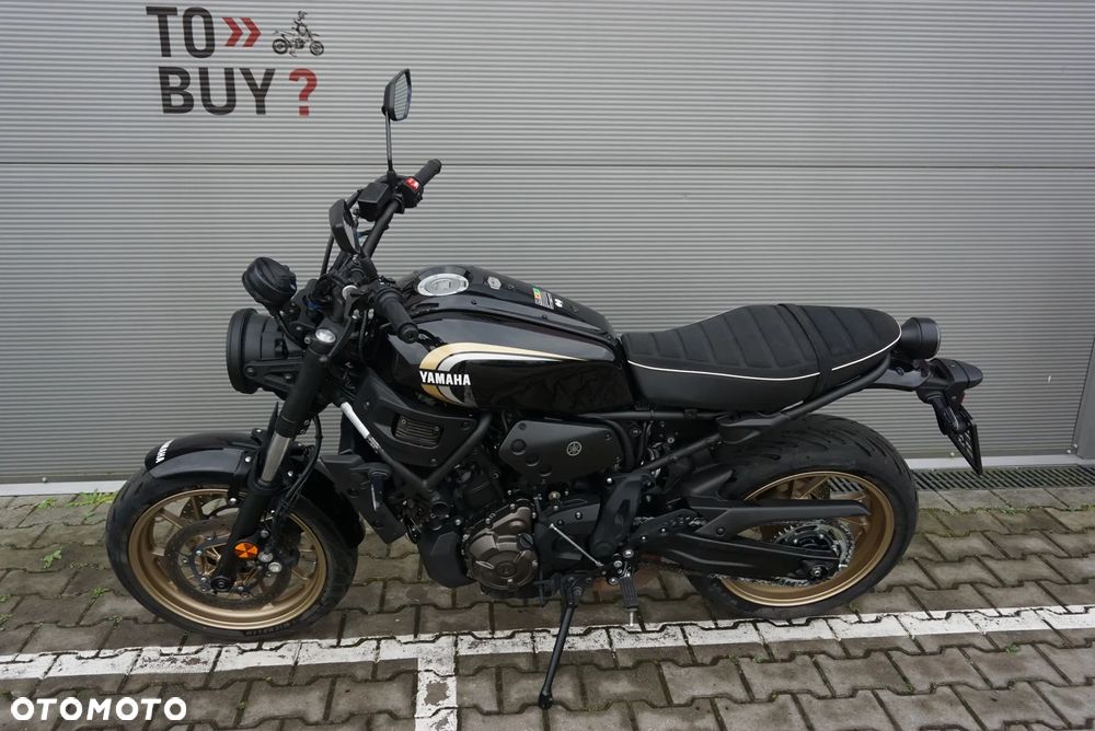 Yamaha XSR - 19