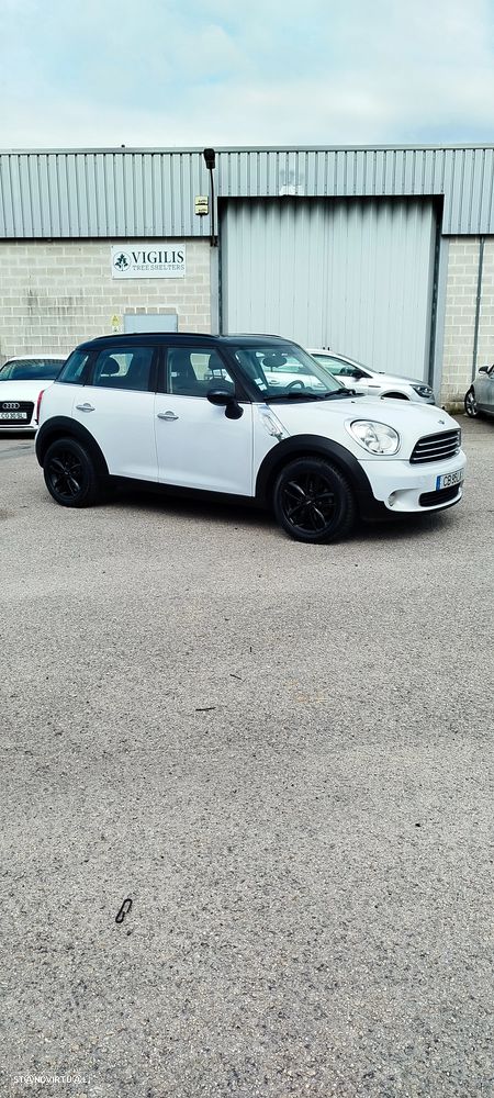 MINI Countryman Cooper D - 4