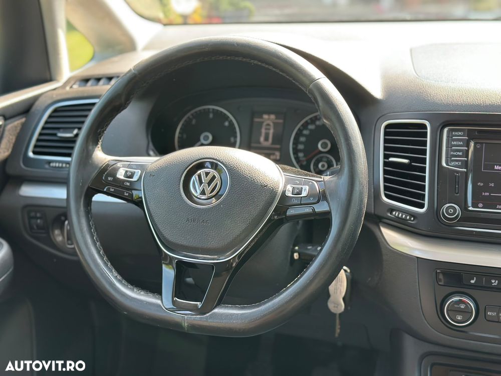 Volkswagen Sharan - 25