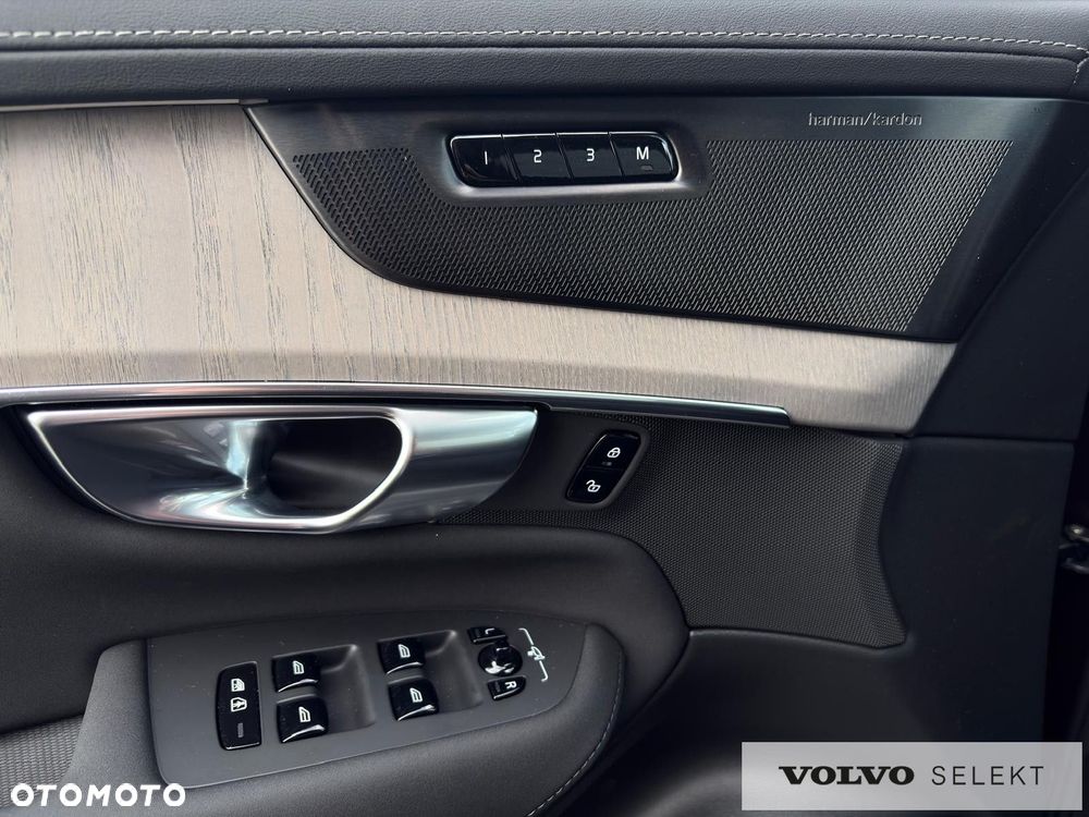 Volvo XC 90 - 15