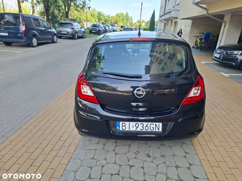 Opel Corsa 1.4 16V Edition - 12