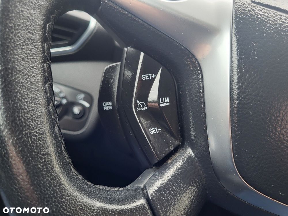 Ford Kuga 2.0 TDCi 4x4 SYNC - 25