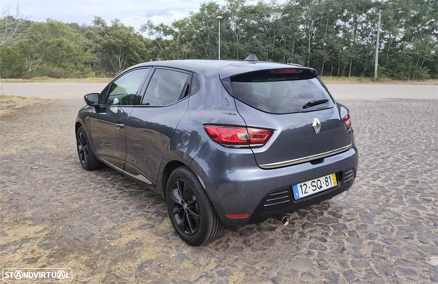 Renault Clio 1.5 dCi Limited EDition - 20