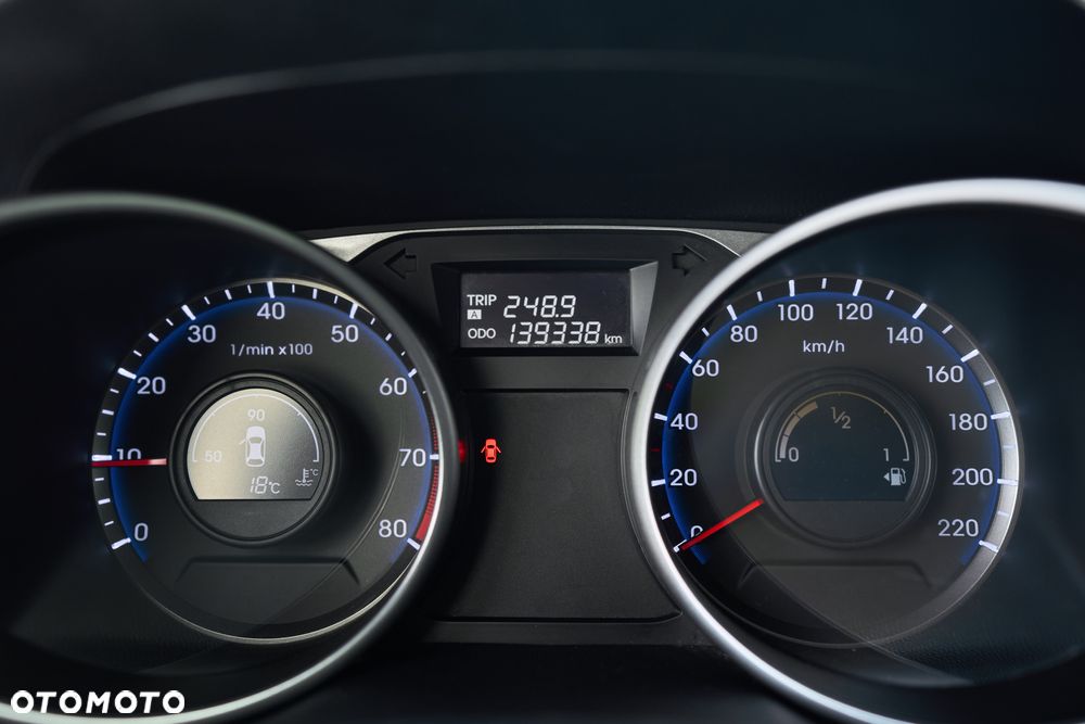 Hyundai ix35 - 16