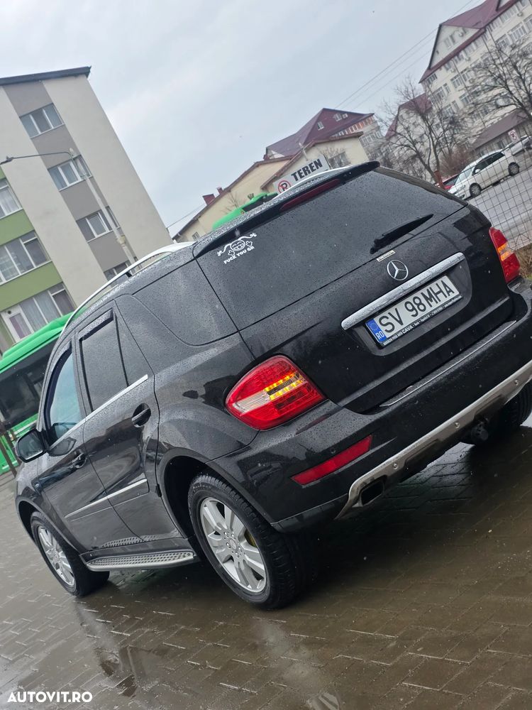 Mercedes-Benz ML 300 CDI BlueEfficiency Aut - 24