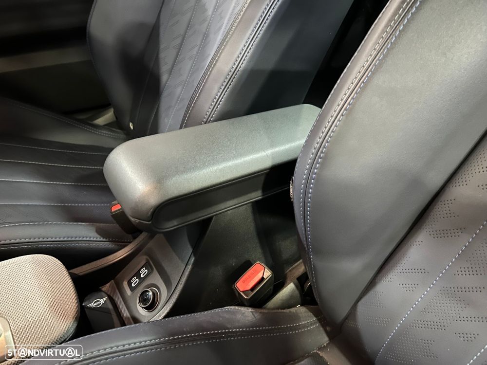 MINI 3 Portas Cooper C Favoured S - 34